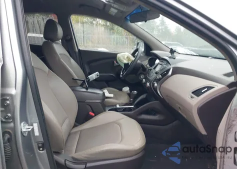 2015 Hyundai Tucson Gls z USA, uszkodzony, nr VIN KM8JT3AF4FU110403